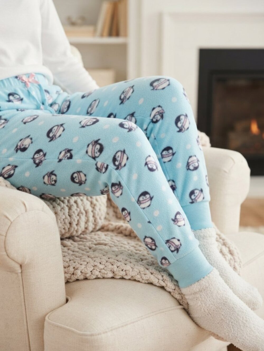 🐧 George Kids Penguin Fleece Pajama Pants - Size M (7-8) - Cozy Winter Loungewe
